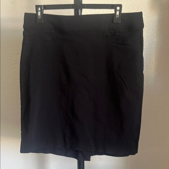 Black Mini Pencil Skirt for Work - Picture 1 of 5